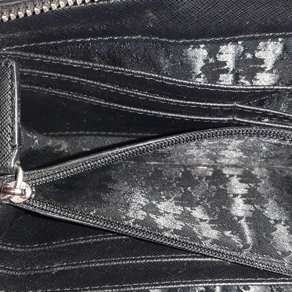 Karl Lagerfeld Paris Wallet Crossbody, preloved - Picture 8 of 15